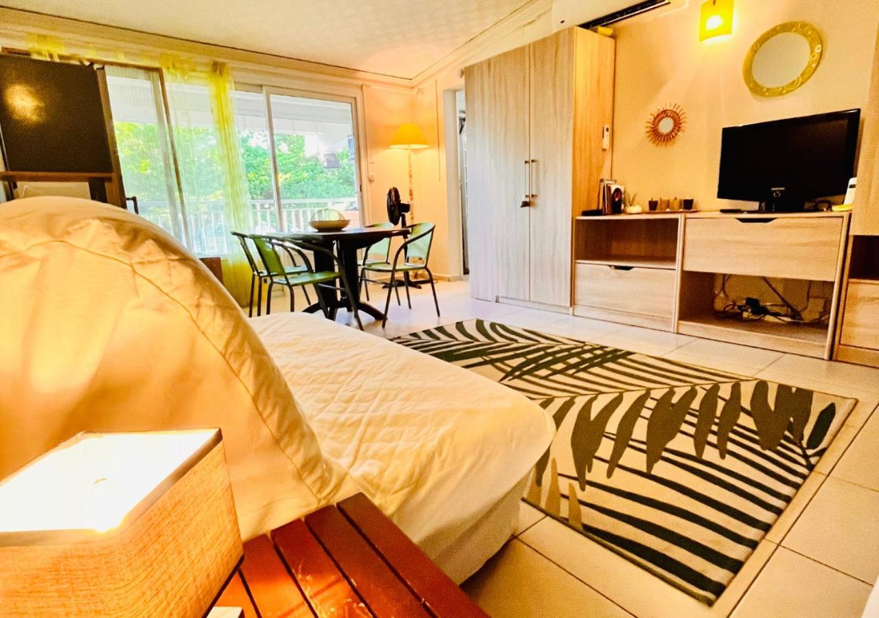 Studio Emeraude - Vue Mer - 6 Personnes Le Moule Esterno foto